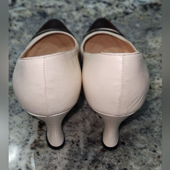 Saks Fifth Avenue 3" Heels US Women's Sz 8AA Cream/Black Gently Used - Picture 7 of 13